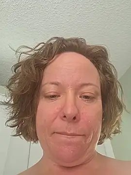julimonroe online show from 6, 6, 2026