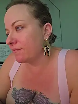 julimonroe online show from 19, 6, 2026