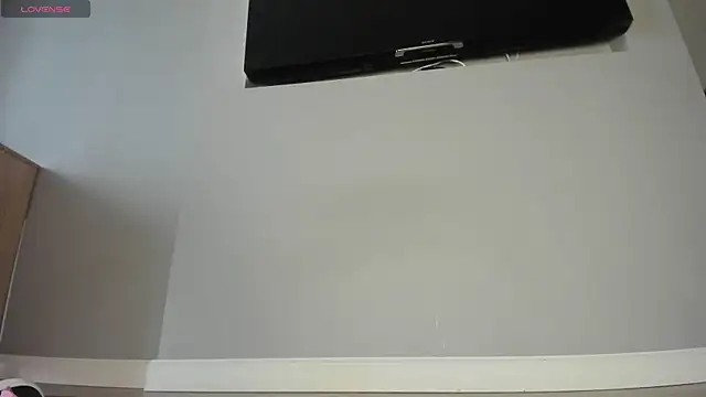 AngelinaMoore online show from 17, 6, 2026