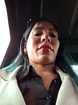 Doll Loren online show from 19, 6, 2026