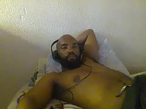 KAYBEEDEFREAK online show from 5, 2, 2025
