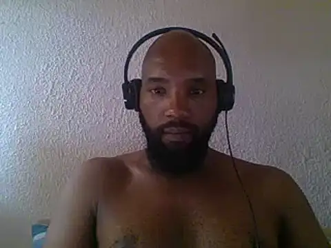 KAYBEEDEFREAK online show from 10, 2, 2025