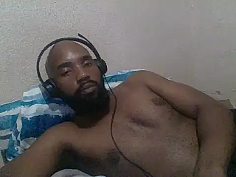 KAYBEEDEFREAK online show from 10, 2, 2025