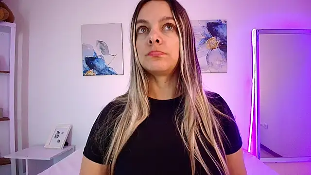 Isabella Harley online show from 19, 6, 2026