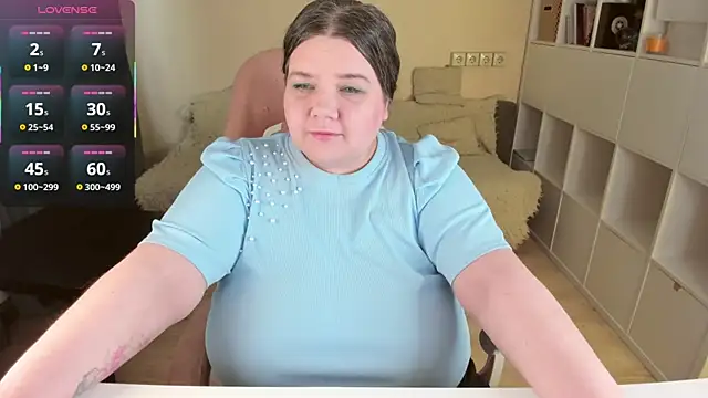 PlumPie online show from 13, 5, 2026