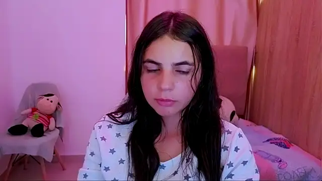  elenna online show from 7, 6, 2026