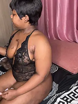 ThickyMel online show from 10, 6, 2026