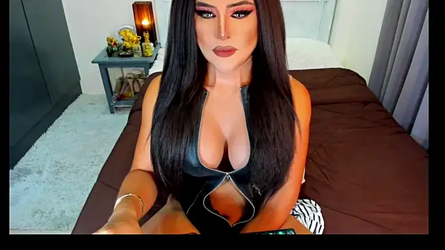 MissNaughtyTyra online show from 5, 6, 2026