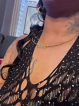 QueKitty online show from 17, 6, 2026