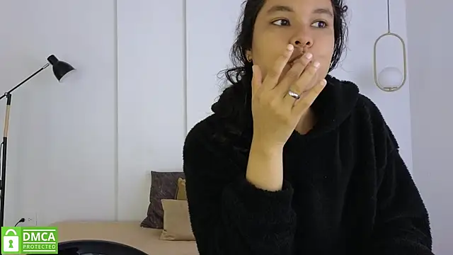 sexychanell 18 online show from 18, 6, 2026