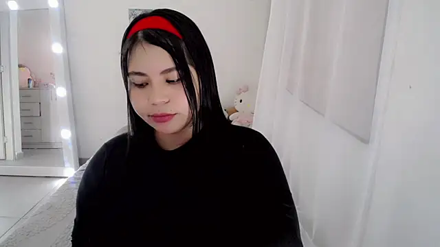 Snapshot of Youlittlepervertt_ chatting on 17, 5, 2026 Youlittlepervertt online show from 17, 5, 2026