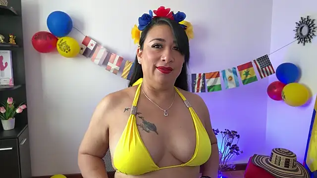 Karina Yang online show from 17, 6, 2026