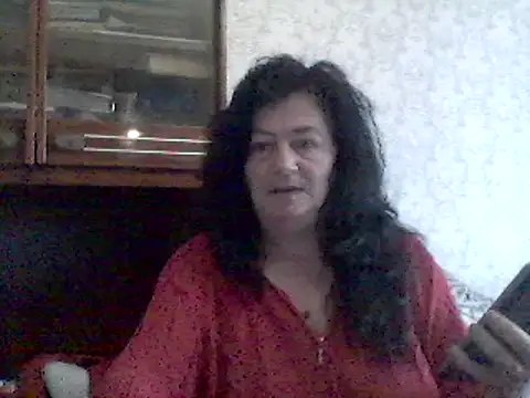 GypsiQueen2 online show from 7, 3, 2025