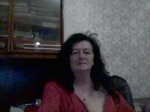 GypsiQueen2 online show from 8, 3, 2025
