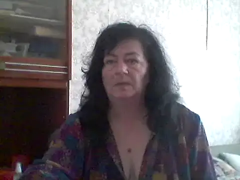 GypsiQueen2 online show from 14, 3, 2025