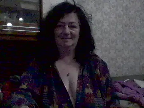 GypsiQueen2 online show from 16, 3, 2025