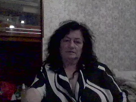 GypsiQueen2 online show from 17, 3, 2025