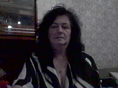 GypsiQueen2 online show from 18, 3, 2025