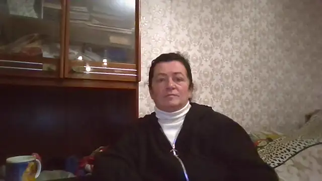 GypsiQueen2 online show from 5, 11, 2025