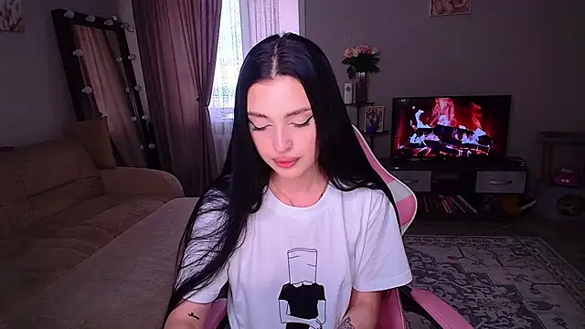   Malika   online show from 28, 6, 2026
