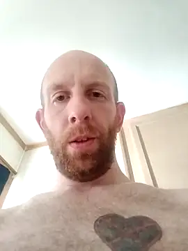 Snapshot of TaylorBlaze chatting on 7, 2, 2026 TaylorBlaze online show from 7, 2, 2026