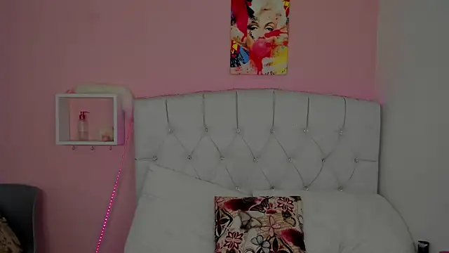 18candys online show from 29, 6, 2026