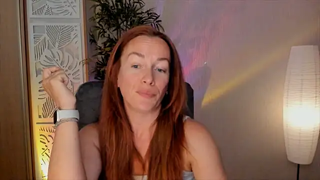 RebeccaMartinez online show from 28, 5, 2026