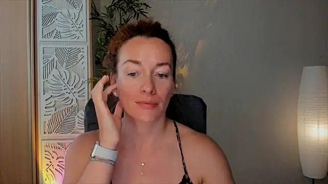 RebeccaMartinez online show from 21, 6, 2026