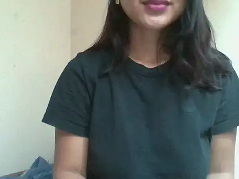 Snapshot of _smiling4u_ chatting on 6, 6, 2026 smiling4u online show from 6, 6, 2026