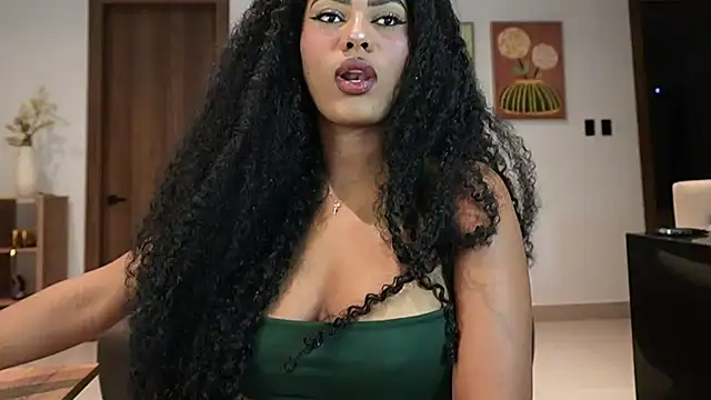 HOTBLACKANDWHITE2 online show from 17, 6, 2026