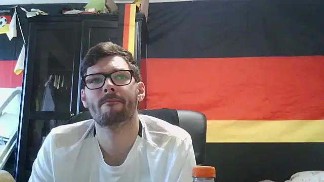 Die-geile-Sau online show from 13, 6, 2026