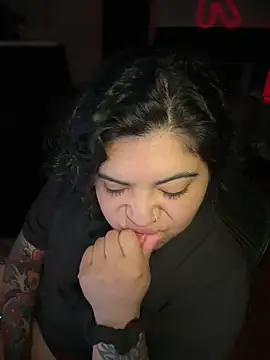 kimmiakiss22 online show from 11, 6, 2026