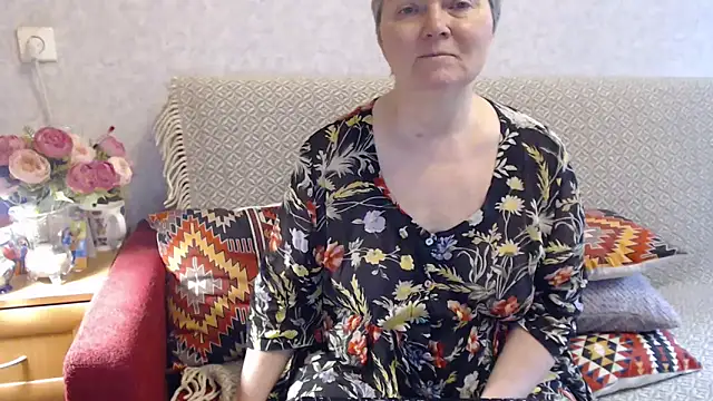 Snapshot of zarinafonliberman chatting on 21, 5, 2026 zarinafonliberman online show from 21, 5, 2026