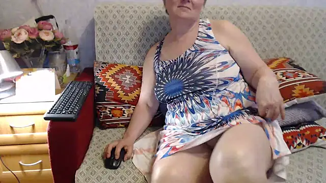 Snapshot of zarinafonliberman chatting on 6, 6, 2026 zarinafonliberman online show from 6, 6, 2026