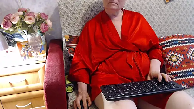 Snapshot of zarinafonliberman chatting on 15, 6, 2026 zarinafonliberman online show from 15, 6, 2026