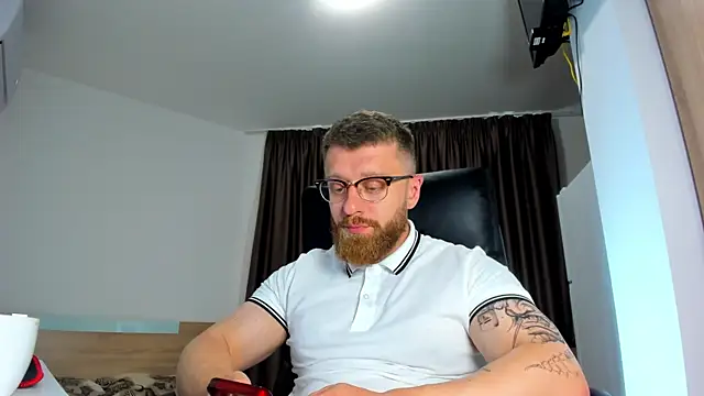 Snapshot of Findom_guy chatting on 14, 6, 2026 Findom guy online show from 14, 6, 2026