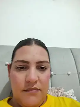 Mia Hampton online show from 3, 7, 2026