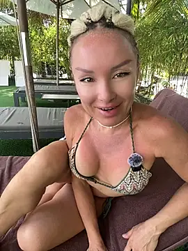 WhiteBunny online show from 11, 6, 2026