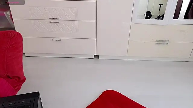 WhiteBunny online show from 26, 6, 2026