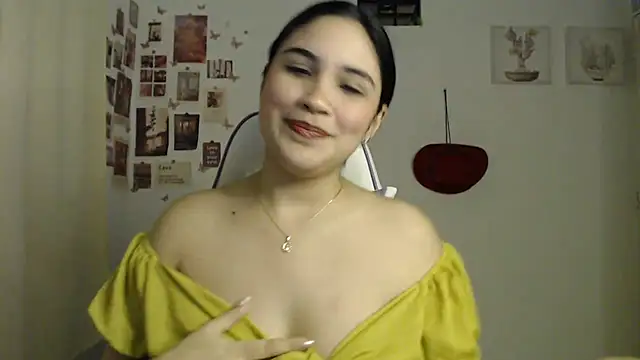 InocentHeaven1 online show from 17, 6, 2026