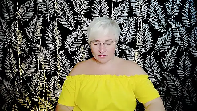 Olivia playful online show from 26, 6, 2026