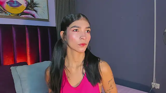 LauraAristizabal online show from 18, 6, 2026