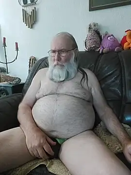 Snapshot of SexySantaC chatting on 25, 5, 2026 SexySantaC online show from 25, 5, 2026
