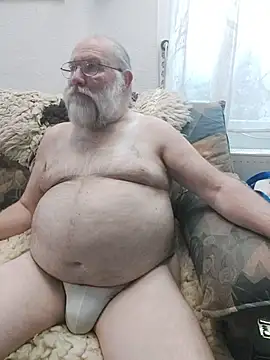 Snapshot of SexySantaC chatting on 15, 6, 2026 SexySantaC online show from 15, 6, 2026