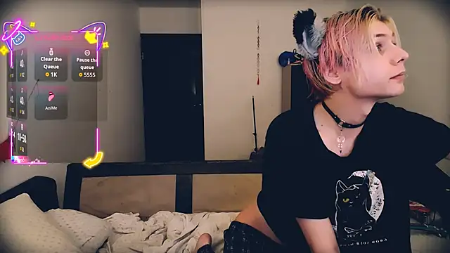 Littlepinkcat online show from 14, 6, 2026