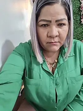 Dalessa Bigtits online show from 4, 6, 2026