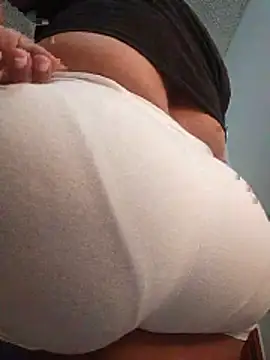 HORNY MATURE25 online show from 20, 6, 2026