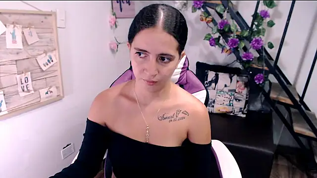 samantha baby  online show from 6, 6, 2026