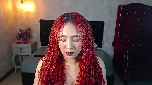 IsabelaLatina online show from 15, 6, 2026