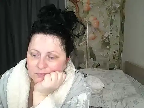 Lillian2 online show from 11, 6, 2026